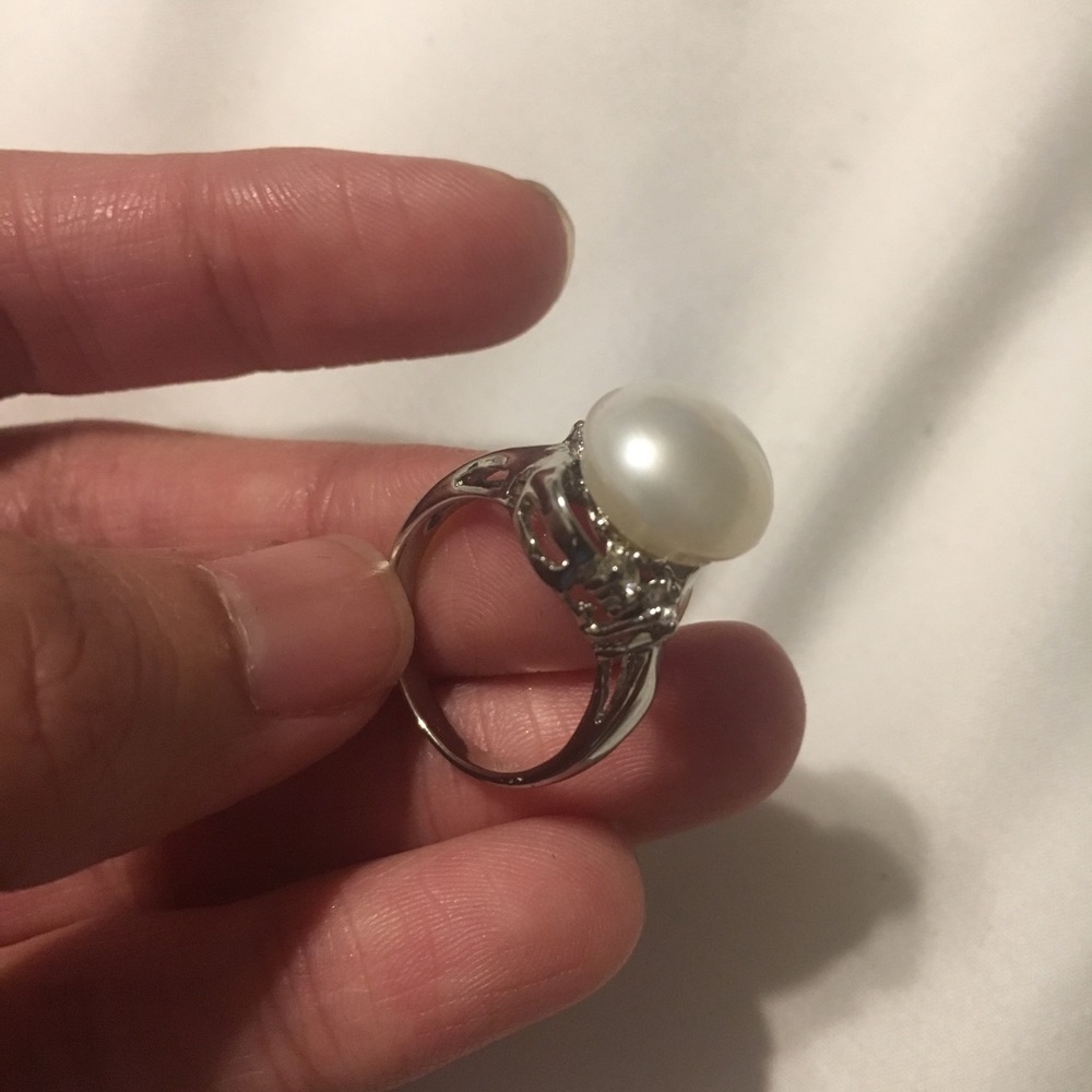 Freshwater Pearl Fashion Ring
